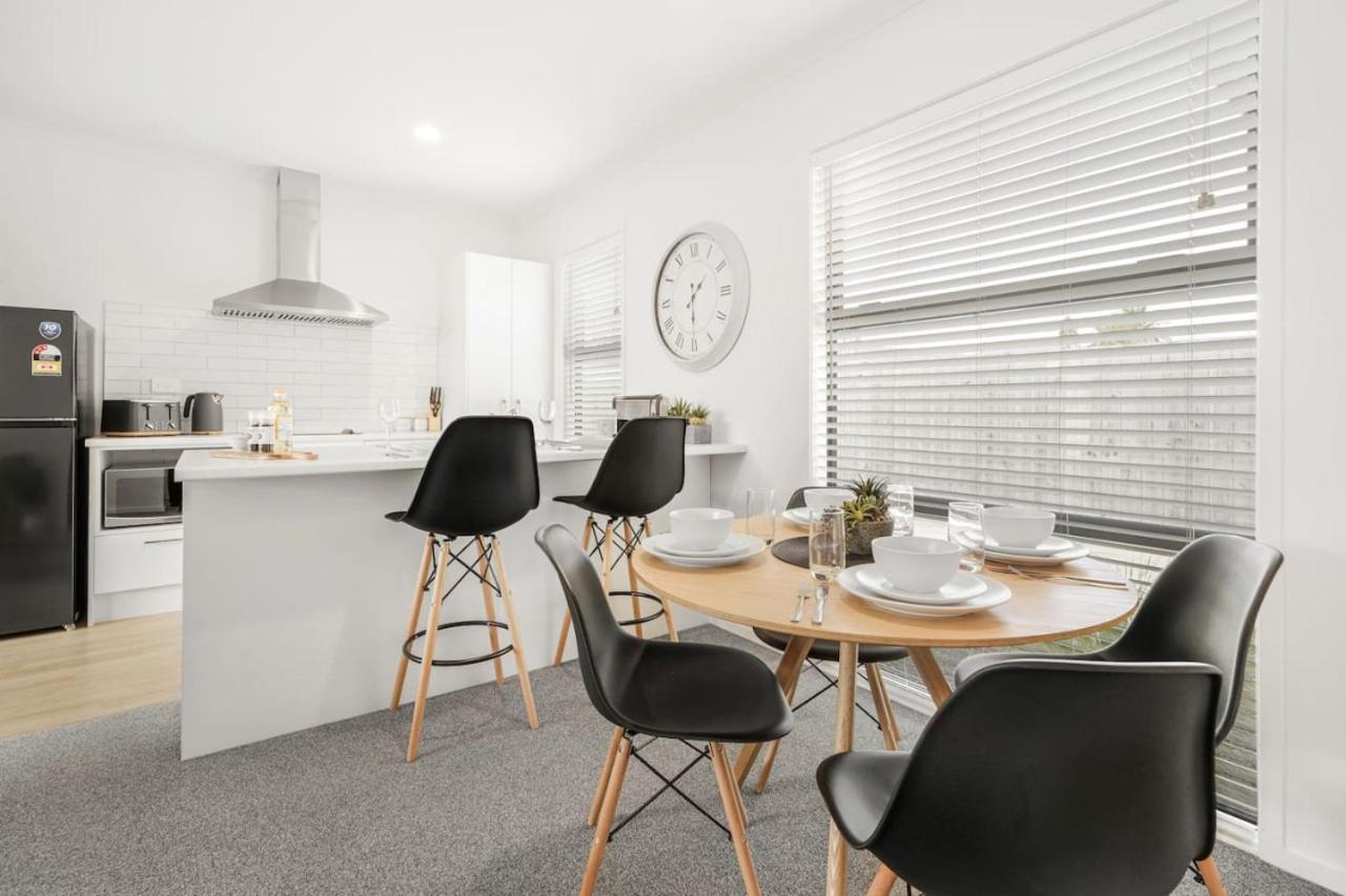 Modern And Central With 2 Ensuites -By Kosh Bnb แฮมิลตัน ภายนอก รูปภาพ